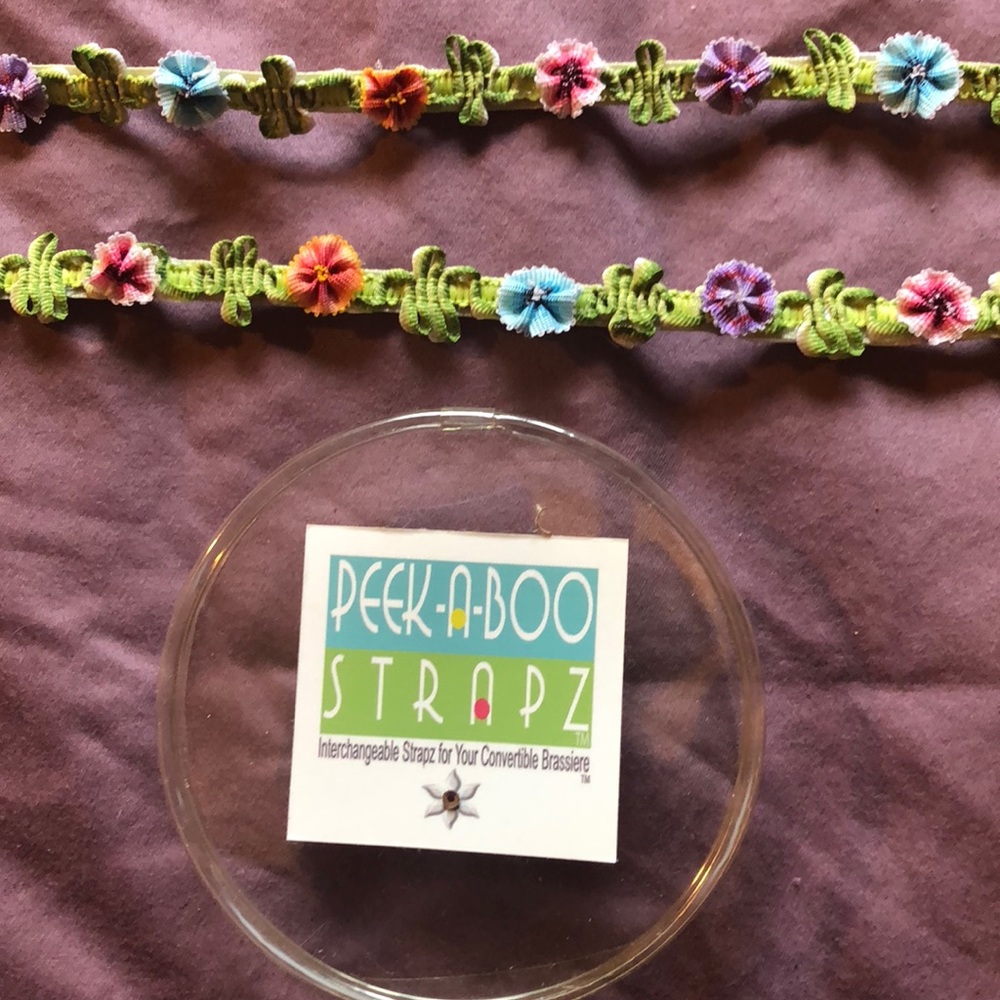 🆕Peek🌸A🌺Boo🔥Strapz